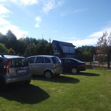 Domki I Pokoje Goscinne Marika Bobolin Exterior foto