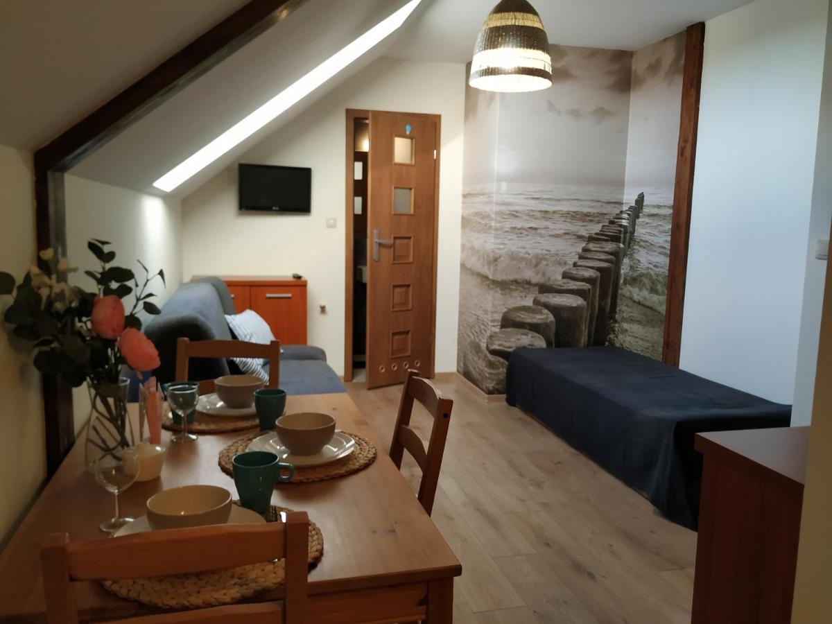 Domki I Pokoje Goscinne Marika Bobolin Exterior foto